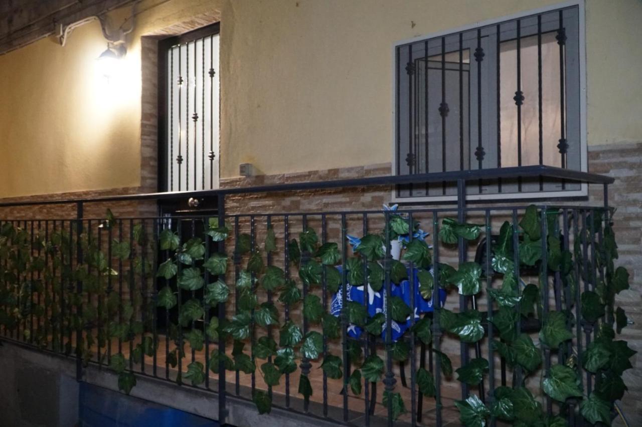 B&B Porta Garibaldi Catânia Quarto foto